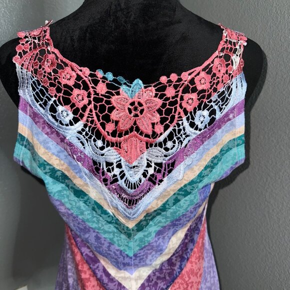 Vintage Only Nine Tank Top Size M Chevron Lace Back Boho Festival USA - Picture 5 of 7
